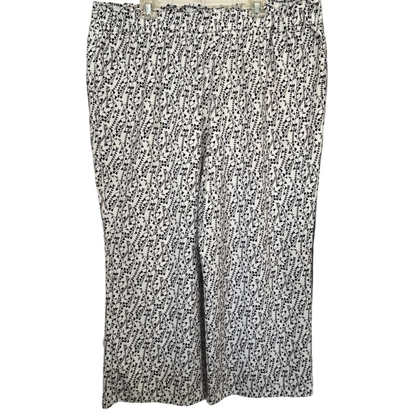 C Est. 1946 Stretch Comfort Pull-on Pants with Black & Cream Pants Sz 26/28 - Picture 2 of 10